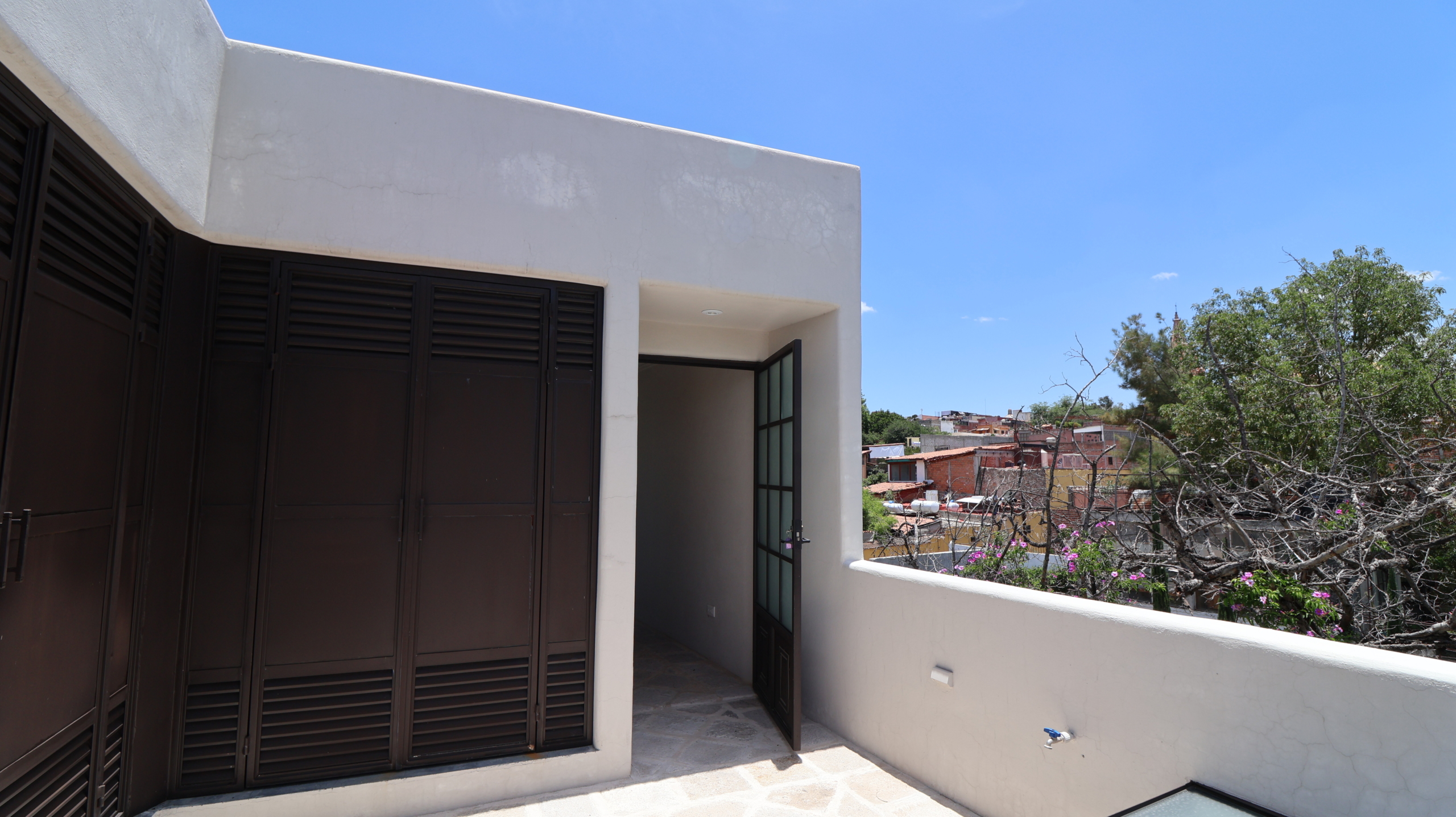 Casa Azalea